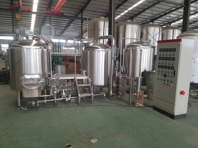 文山全套啤酒设备一套多少钱？开精酿厂到底得配齐哪些？
